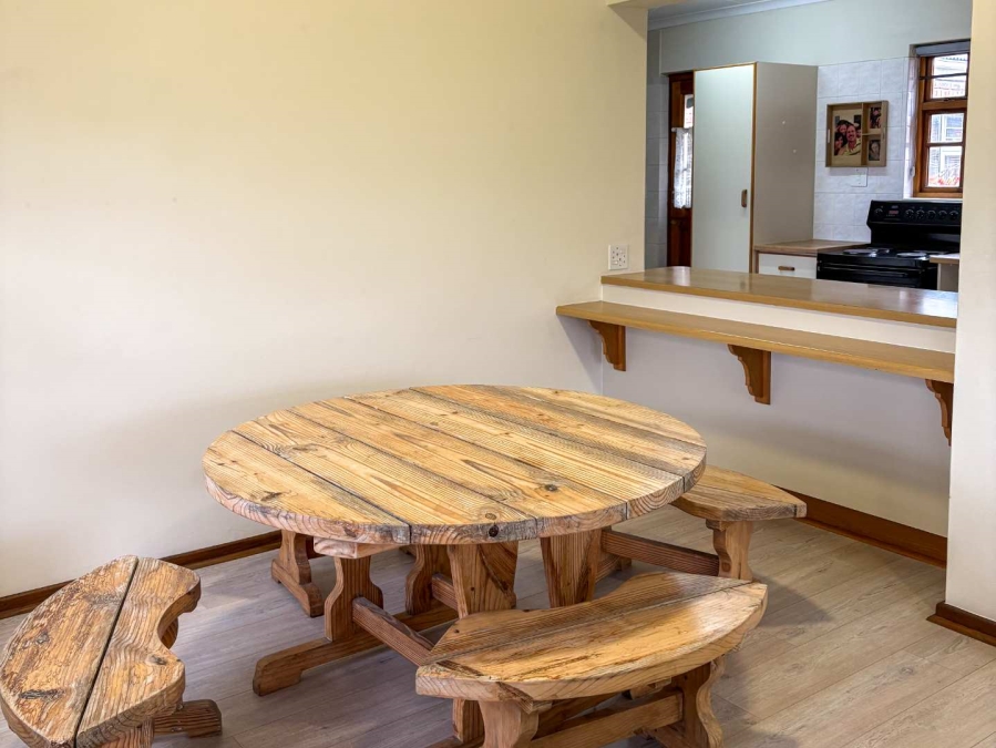 2 Bedroom Property for Sale in Stilbaai Wes Western Cape